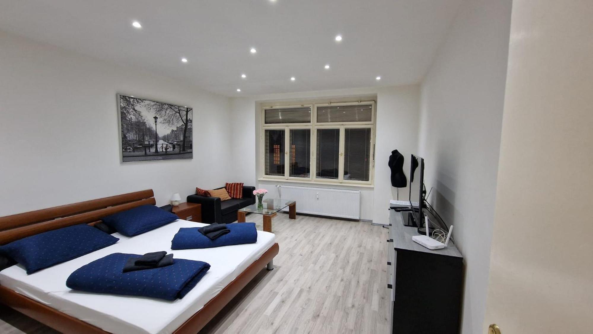 Apartment Flora - Late Check-Out At Noon 12 O Clock For Free Bratislava Exteriér fotografie